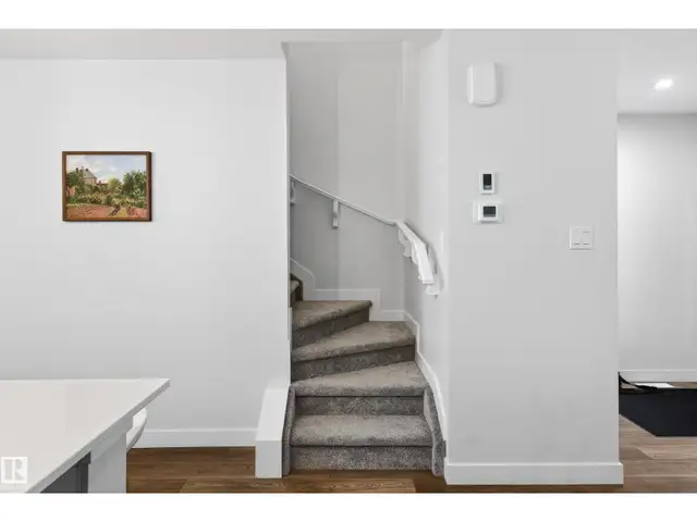 201 SUNLAND WY Sherwood Park, Alberta in Houses for Sale in Strathcona County - Image 21