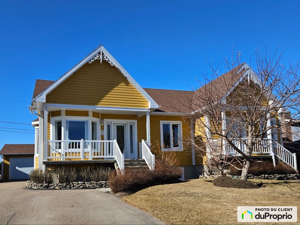 $449,000 - Intergenerational for sale in Roberval — photo 1