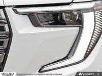 ... Engine: 4 Cylinder Engine 2.5L L/100Km City: 12.1 L/100Km Hwy: 10.1 Safety Equipment Rear Seat R... (image 9)