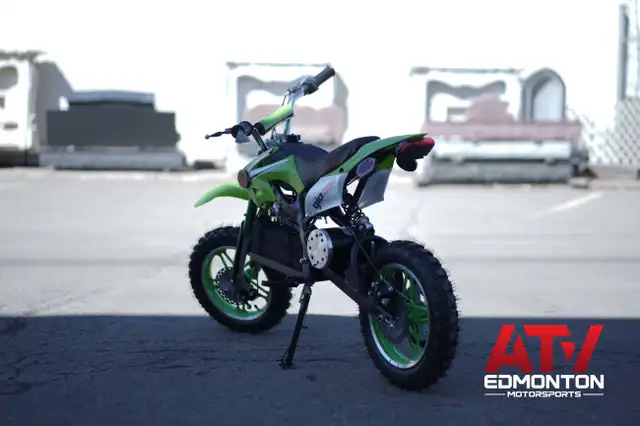 Southside/Northside Gio Onyx Electric Dirt Bike For Kids For Sal in Other in Edmonton - Image 2
