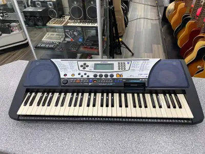 Yamaha PSR 340 Keyboard, View more