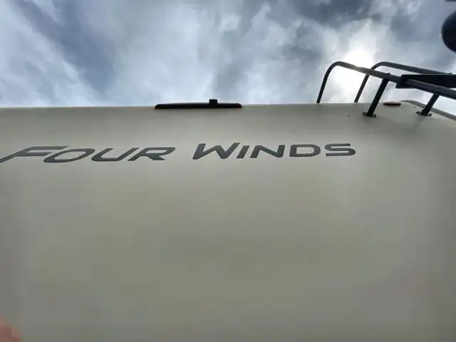 2020 Thor Motor Coach Chateau 28Z in RVs & Motorhomes in Kamloops - Image 26