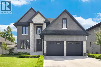 Luxury shouldn't mean leaving family behind. Designed for the way many families live today, this exc...