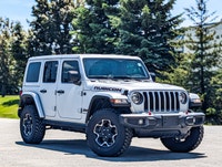 Dynamic Gas/Electric V-6 engine - Advanced navigation and premium audio - Comprehensive safety featu... (image 1)