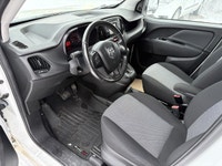 CAN FINANCE or LEASE 2018 RAM Promaster City, UPFITTED $4,000, Super Clean White Exterior, with Grap... (image 5)