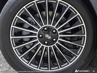 This Hyundai IONIQ 9 has a strong Electric engine powering this Automatic transmission. *This Hyunda... (image 7)