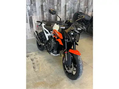 Duke 990 2027 Nouveau Colorie Rock Moto Sport Sherbrooke, Kawasaki, KTM, Cf Moto, Arctic Cat, Vespa,...