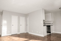 Current Promotions Please view our available units by clicking on the virtual tour below. Call now:... (image 8)