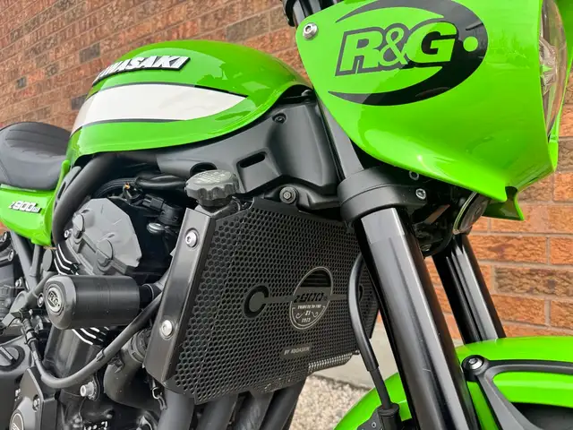 2018 Kawasaki Z900RS Cafe **HINDLE EXHAUST SYSTEM** **EXTRAS** in Street, Cruisers & Choppers in Markham / York Region - Image 12