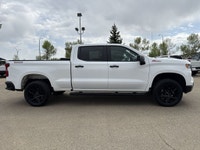 AMVIC Licensed Dealer The 2024 Chevy Silverado 1500 LT Trail Boss is built for drivers who want real... (image 9)