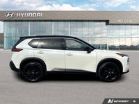 The advertised vehicle price is based on a promotional finance offer. Customers who purchase the veh... (image 5)