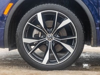 *Premium Audio, Cooled Seats, Navigation, 360 Camera, Sunroof!* Designed with you in mind, this 2024... (image 3)