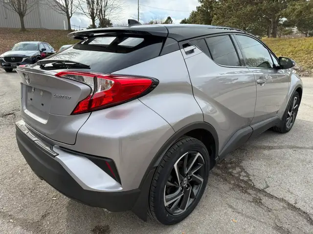 2020 Toyota C-HR Limited LIMITED| NO ACCIDENTS| LOW KM in Cars & Trucks in Markham / York Region - Image 21
