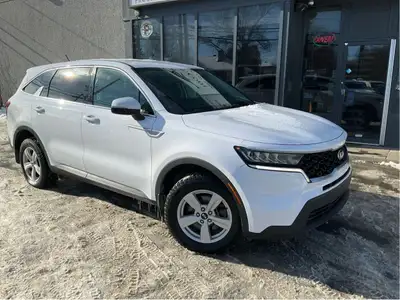 2021 KIA Sorento 2021 Kia Sorento | 7 Passagers | AWD | Camera | $91 par semaine | Mags | Lane Assis...