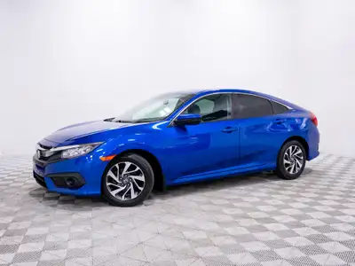 La Honda Civic SE 2018 est une voiture compacte réputée pour sa fiabilité, son économie de carburant...