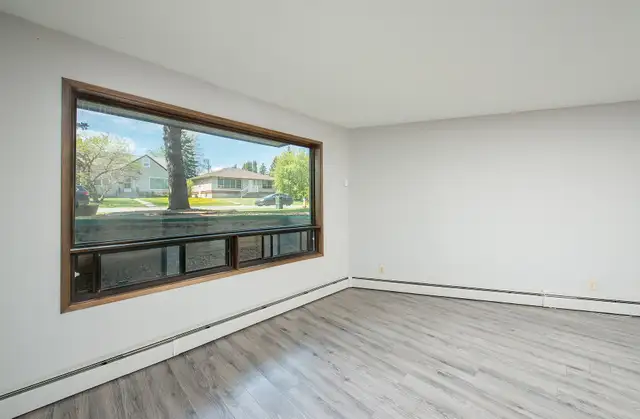 Carlton Court - 1 BED ROOM Apartment for Rent in Long Term Rentals in Edmonton - Image 8