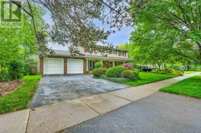 Introducing this attractive and charming home, which sits on a spacious 80 x 100 lot in the heart of...