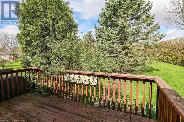 7 VILLAGE Drive Smithville, Ontario in Houses for Sale in Hamilton - Image 21