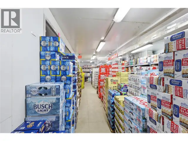1652 Fairview Road Unit# 101A Penticton, British Columbia in Commercial & Office Space for Sale in Penticton - Image 11