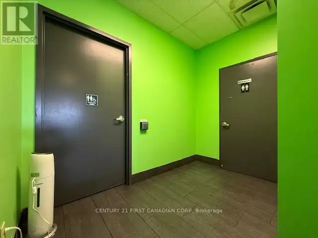1362 LAMBTON MALL ROAD Sarnia, Ontario in Commercial & Office Space for Sale in Sarnia - Image 10