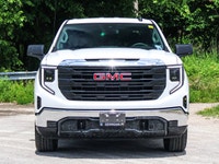 Powerful Gas V8 5.3L engine - 4x4 drive for all-weather capability - Wi-Fi hotspot for on-the-go con... (image 3)