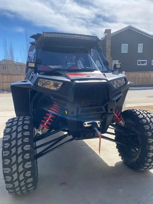 2018 POLARIS RZR 1000 4 SEAT (FINANCING AVAILABLE) in ATVs in Strathcona County - Image 3
