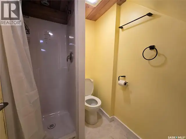 223 MERGENS STREET Weyburn, Saskatchewan in Houses for Sale in Regina - Image 15
