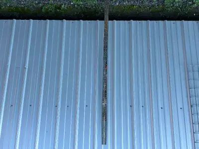 Penture à piano 6 pi Prix demandé: 20$/ch Matériaux et Surplus Lefebvre. Nous sommes ouvert du lundi...