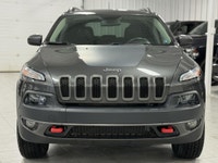 See Dealer Website for Details. Jeep Cherokee Trailhawk - 4wd 2017 (image 1)