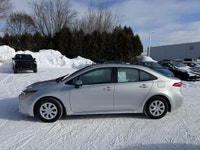 AUCUN DOSSIER DE DOMMAGE Ce Corolla est équipé de : Bluetooth, Cruise, PRISE USB, APPLE CARPLAY/ANDR... (image 1)