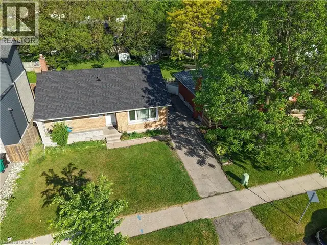 245 EIGHTH Avenue Kitchener, Ontario in Houses for Sale in Kitchener / Waterloo - Image 27