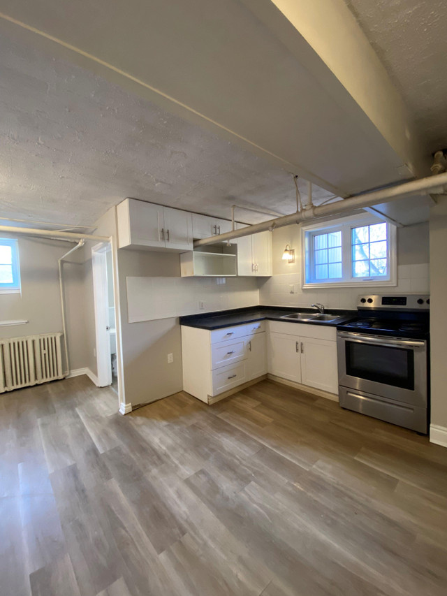 West end unit in charming coach house! | Long Term Rentals ...
