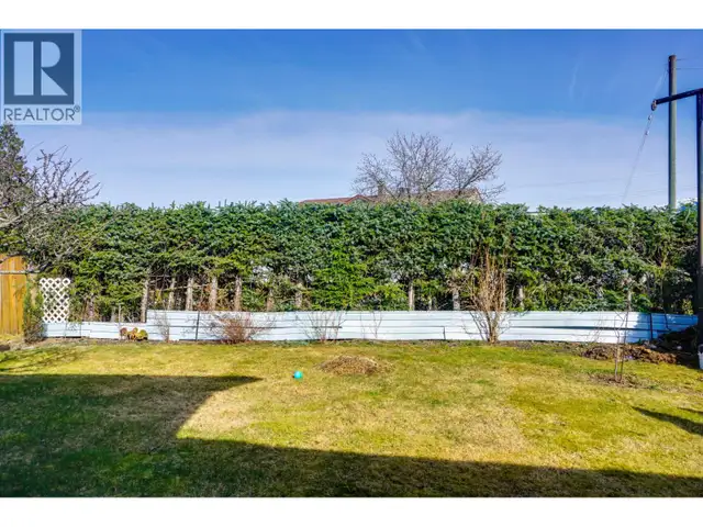 5 GREBE STREET Kitimat, British Columbia in Houses for Sale in Kitimat - Image 14