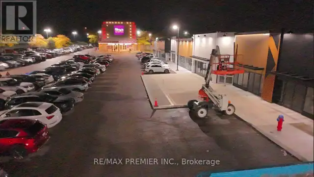 3 - 171 SPEERS ROAD Oakville (QE Queen Elizabeth), Ontario in Commercial & Office Space for Rent in Oakville / Halton Region - Image 7