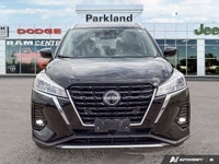 This Nissan Kicks delivers a Regular Unleaded I-4 1.6 L/98 engine powering this Variable transmissio... (image 8)