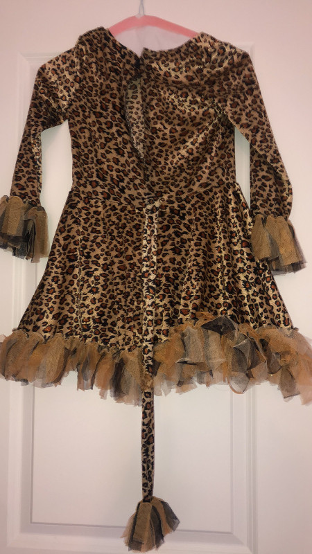 GIRL’s HALLOWEEN DRESS UP COSTUMES. One DALMATIAN ONE LEOPARD. in Kids & Youth in City of Toronto - Image 2