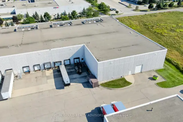 FOR LEASE: Manufacturing/Warehouse - 2771 Portland 1-2, Oakville in Commercial & Office Space for Rent in Oakville / Halton Region - Image 17