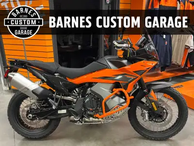 Base MSRP: $12,899Upgrades Include:Barkbuster HandguardsSW-Motech Crash BarsHeated Grips$2,185.34Fre...