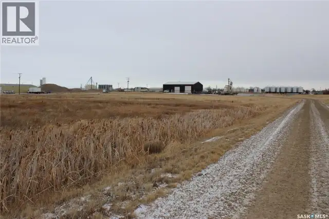605 Horsey ROAD Shaunavon, Saskatchewan in Land for Sale in Swift Current - Image 5