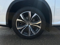 2018 Lexus RX 450h Hybrid Luxury, Efficiency & Comfort (6 Passenger) Experience premium driving with... (image 2)