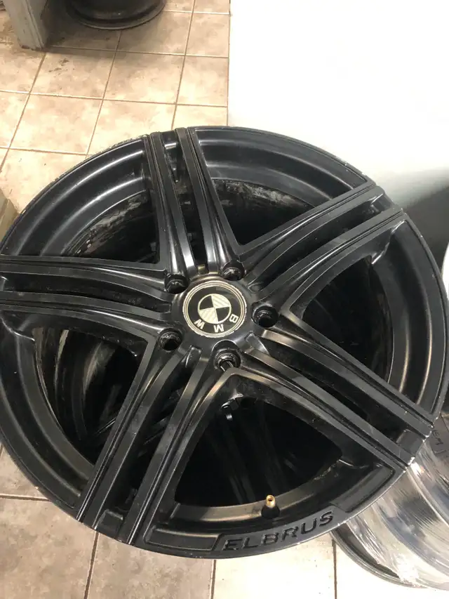 4 mags bmw Elbrus 18 pouces usage a vendre in Tires & Rims in Laval / North Shore - Image 2