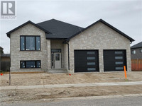 33 LAKEFIELD Drive Kincardine, Ontario