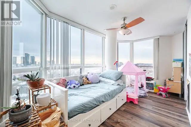 910 - 4470 TUCANA COURT Mississauga (Hurontario), Ontario in Condos for Sale in Mississauga / Peel Region - Image 15