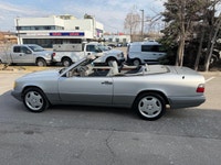 All vehicles come with a full vehicle History Report, ask to see it! 1994 mercedes e 320 convertible... (image 5)