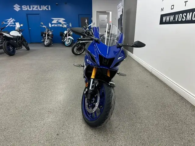 2025 Yamaha YZFR7ASL R7 - V6496NP - -No Payments for 1 Year** in Sport Bikes in Markham / York Region - Image 4