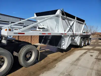 COMING SOON! Gravel, Hopper, Tridem axle, Aluminum rims, 48 king pin, 2 x 12 planks, Tarp: Mesh Cabl...