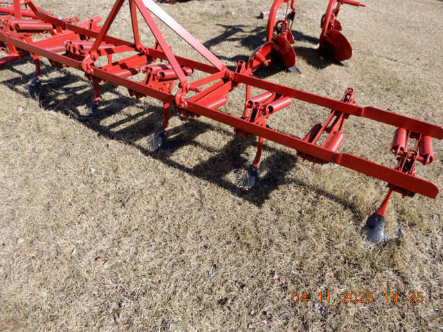 Acreage Equipment in Farming Equipment in Edmonton - Image 3
