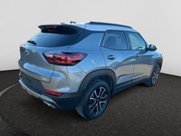 Welcome to Capital GMC! Check out this vehicle's pictures, features, options and specs, and let us k... (image 4)