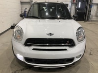 Le MINI Countryman 2015 version S AWD AUTOMATIQUE CUIR CRUISE A/C offert chez AutoStudio 72 à Mirabe... (image 6)