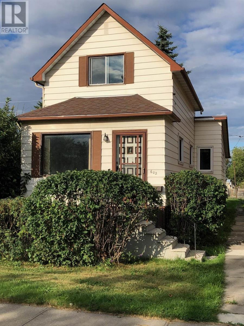 602 Hargrave ST Thunder Bay, Ontario Houses for Sale Thunder Bay